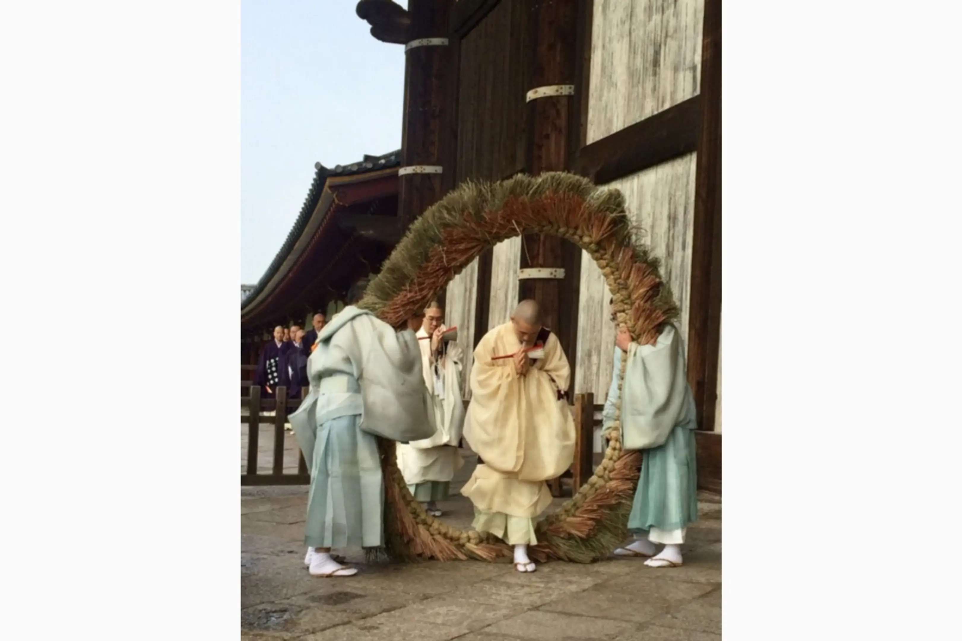 写真提供：東大寺寺務所