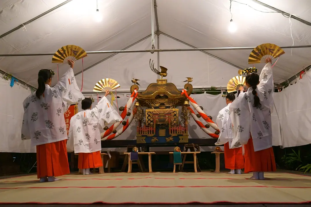 漢國神社例大祭 渡御巡幸（おわたり）／漢國神社