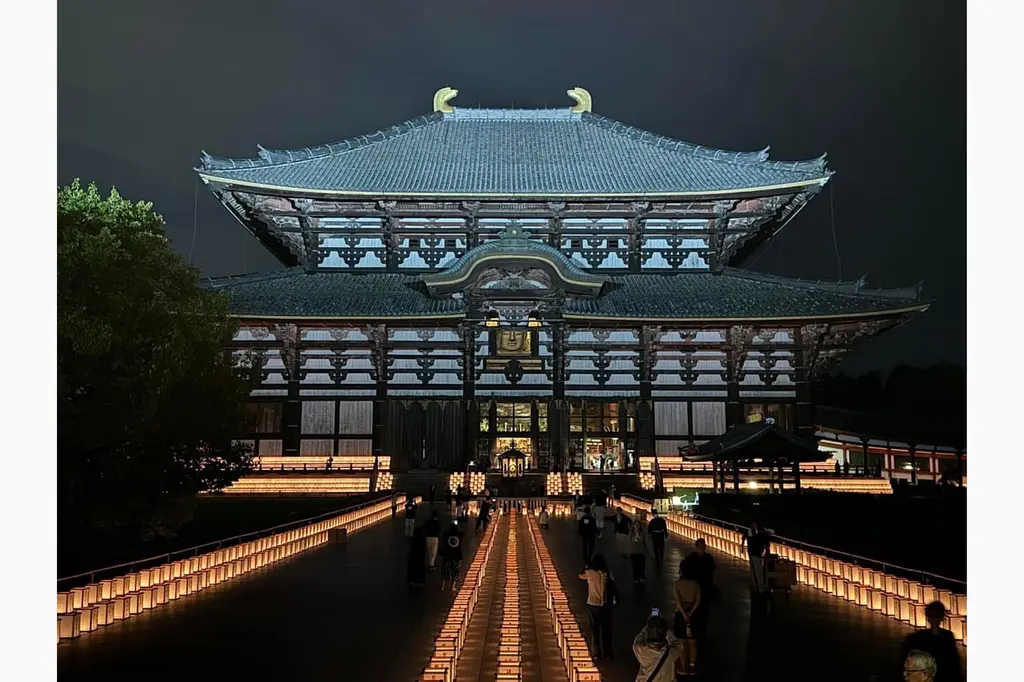 東大寺万灯供養会