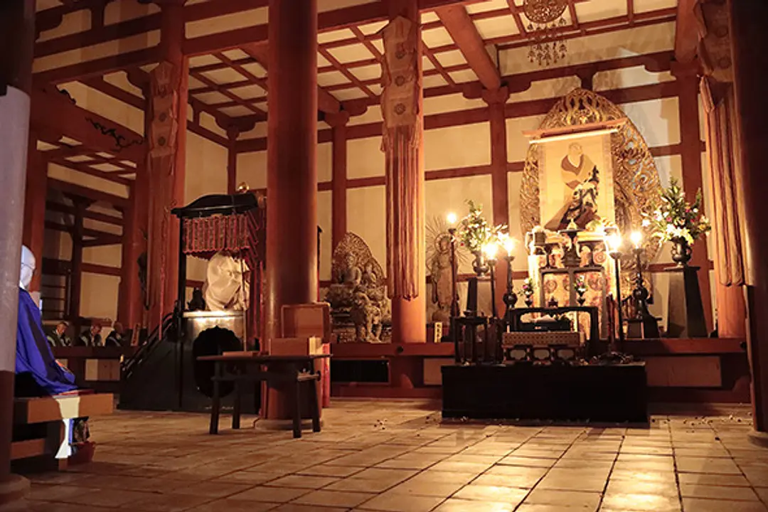 奈良仏教の伝統を体感。慈恩会／興福寺