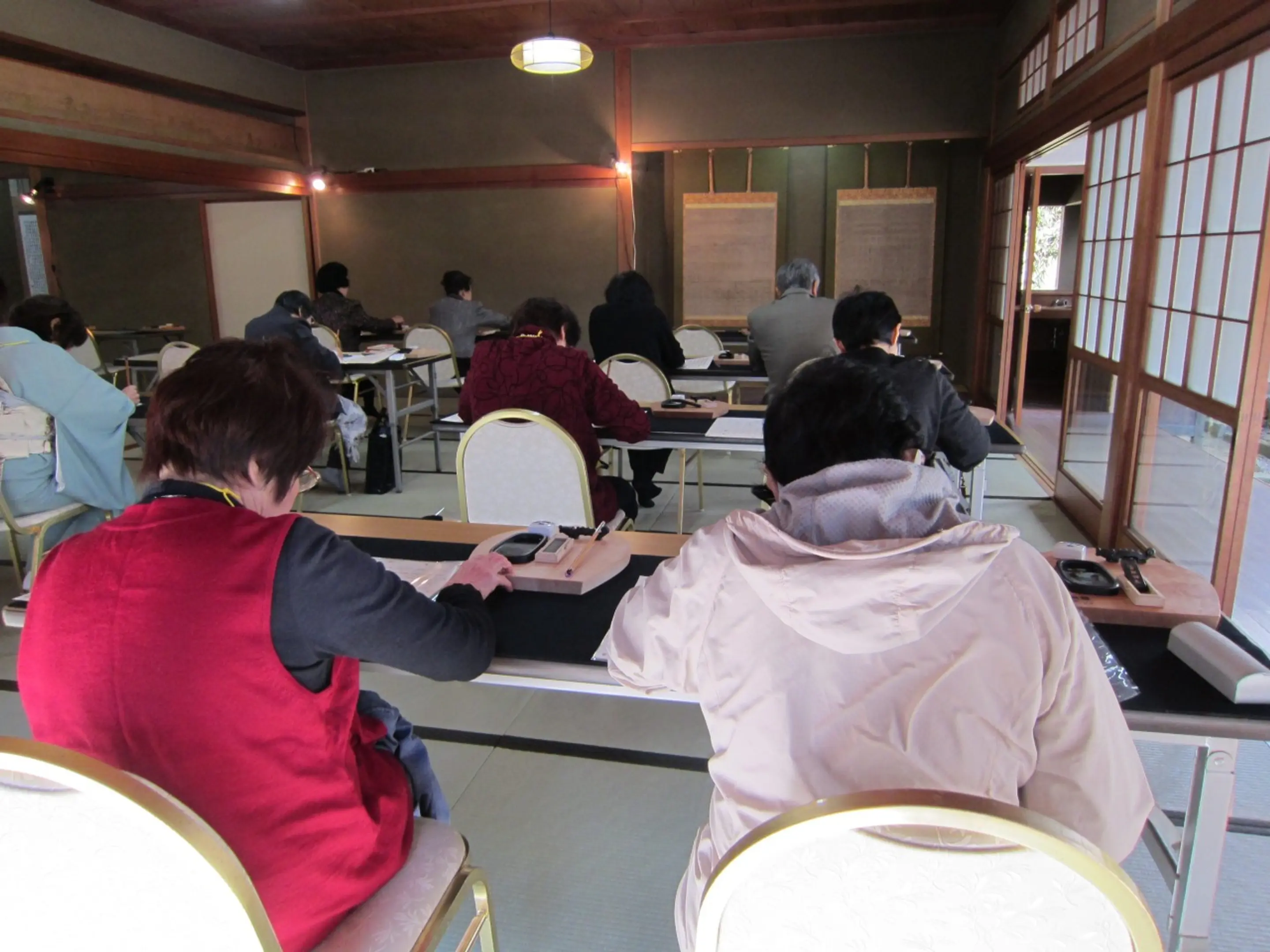 写真提供：霊山寺