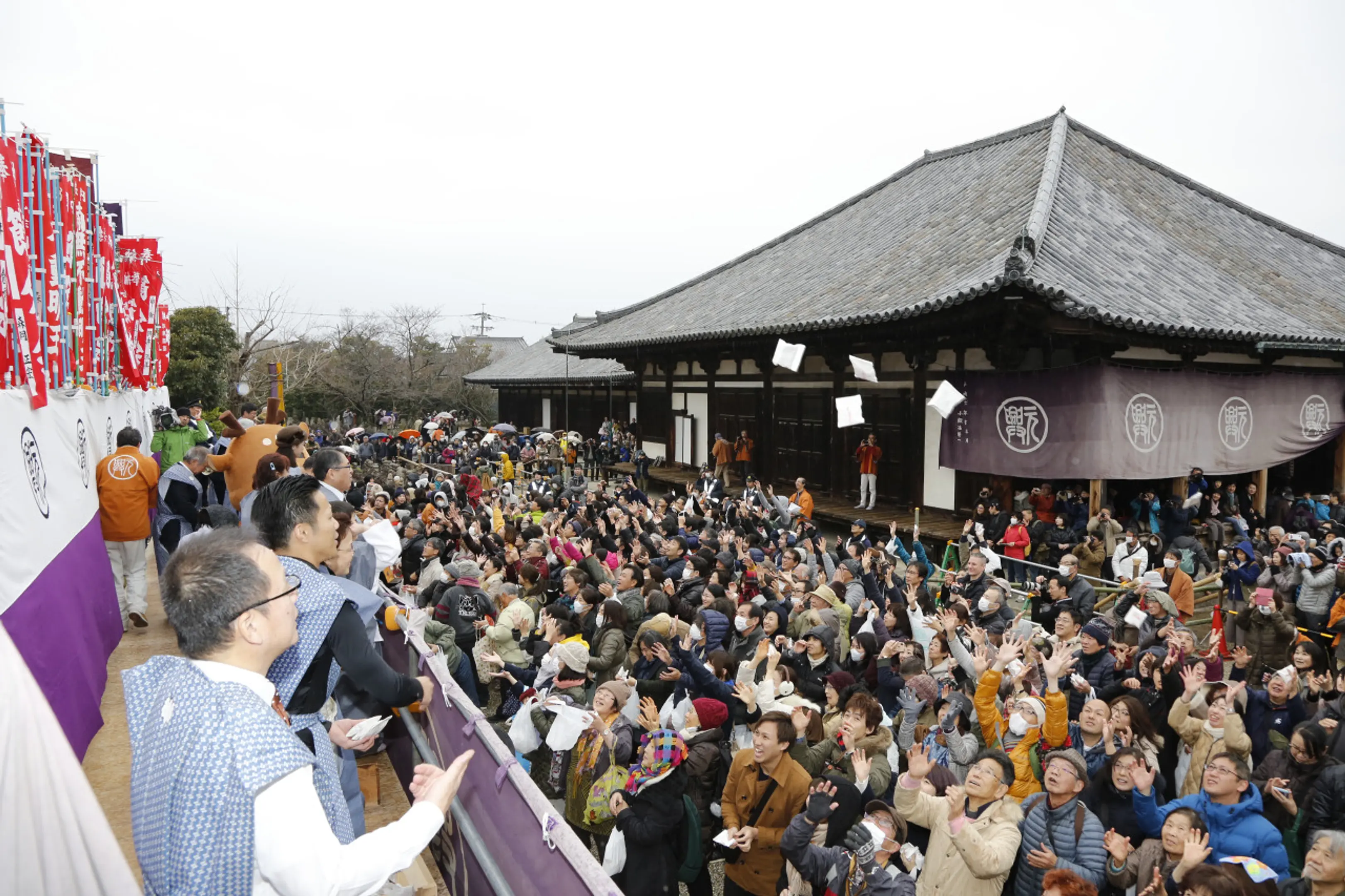 写真提供：元興寺
