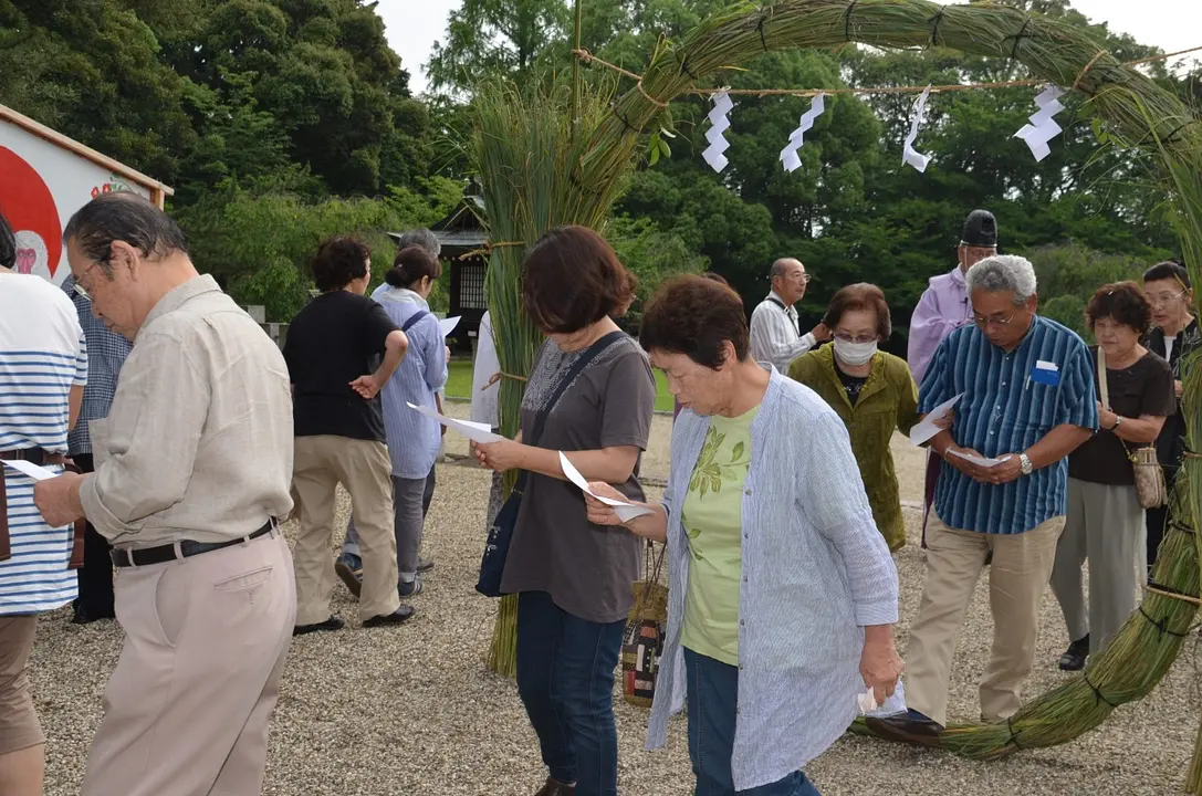 無病息災を祈って、水無月大祓式／奈良県護国神社